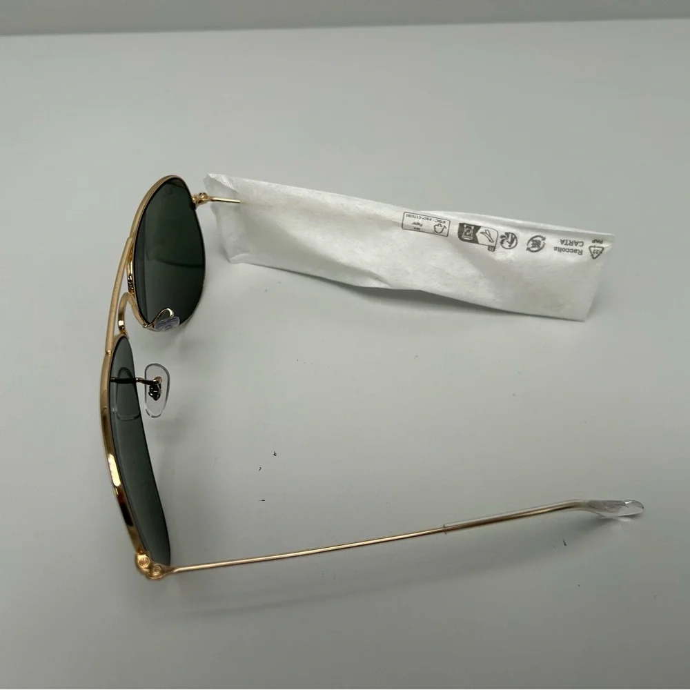 Ray-Ban reposhing this